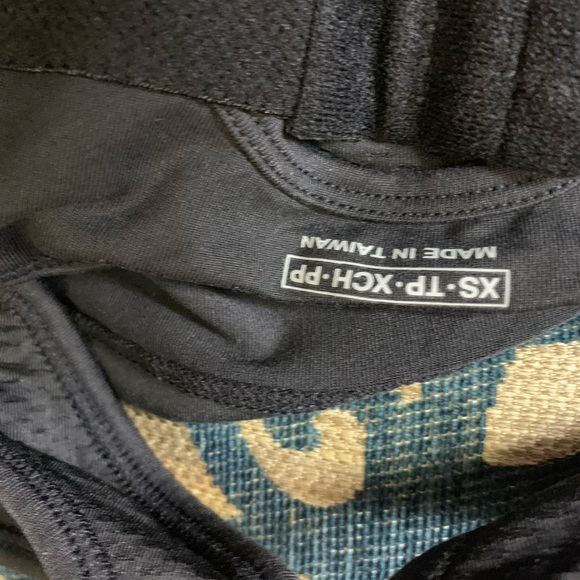 Work Out Top - Picture 4 of 4